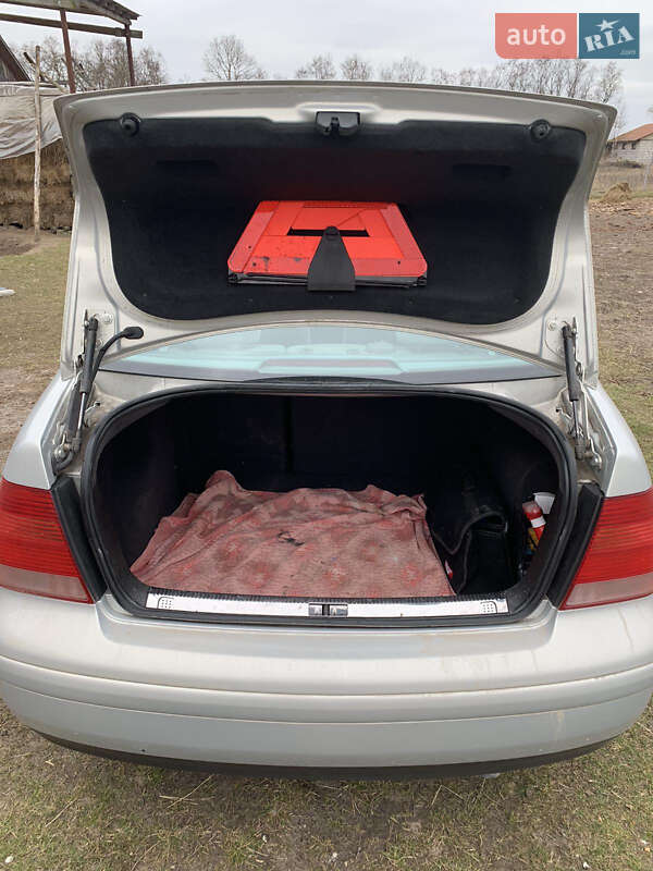 Седан Volkswagen Bora 1999 в Збаражі