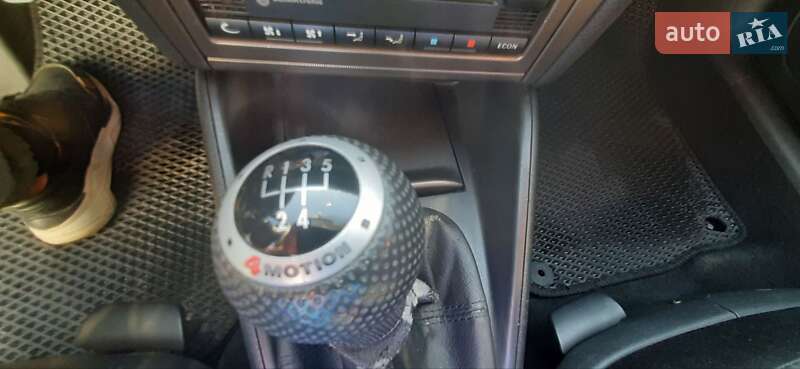 Седан Volkswagen Bora 2004 в Івано-Франківську