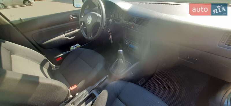 Седан Volkswagen Bora 2004 в Івано-Франківську