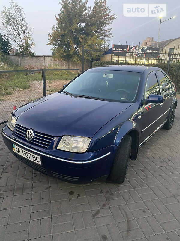 Volkswagen Bora 2003