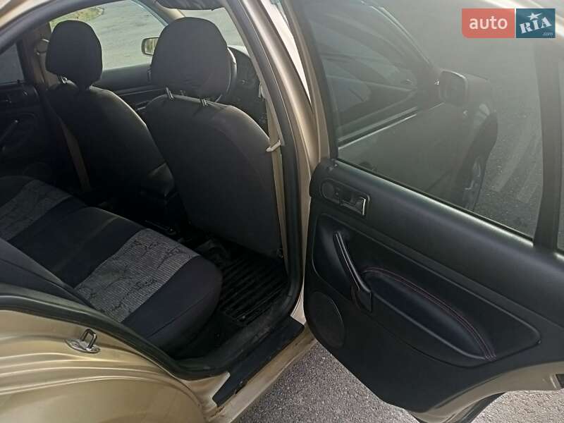 Седан Volkswagen Bora 2003 в Харкові