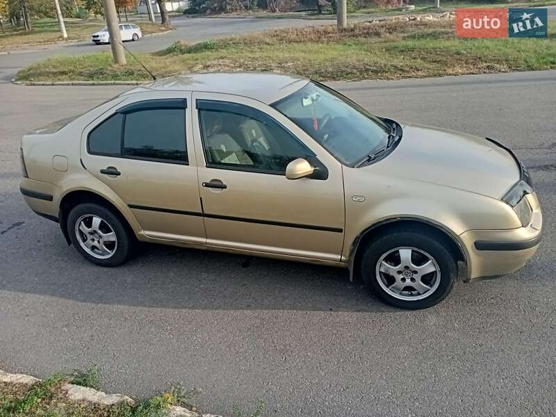 Седан Volkswagen Bora 2003 в Харкові