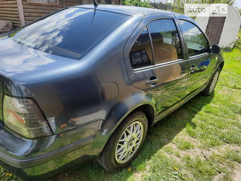 Седан Volkswagen Bora 2001 в Киеве фото 3 Седан Volkswagen Bora 2001 в Киеве