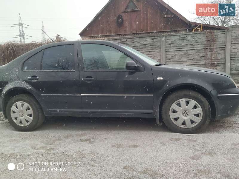 Седан Volkswagen Bora 2002 в Запоріжжі