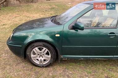 Седан Volkswagen Bora 1999 в Звенигородке