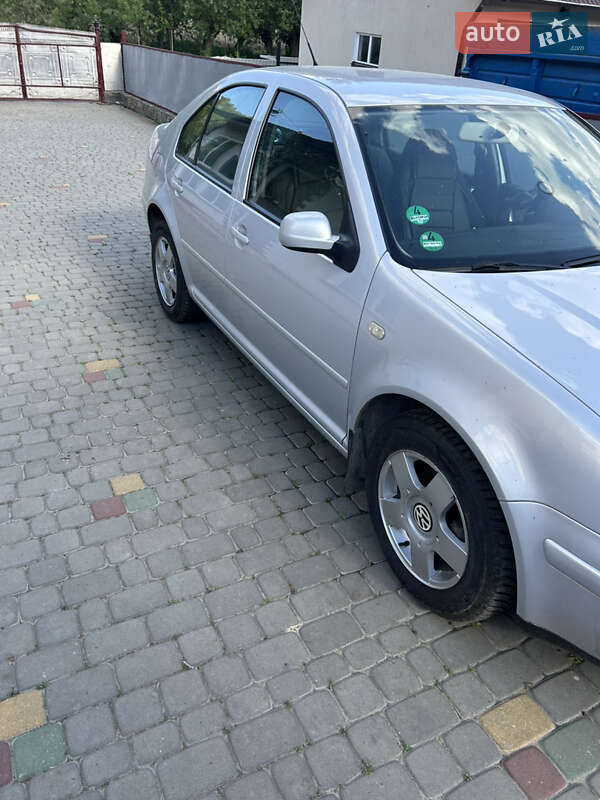 Седан Volkswagen Bora 1999 в Борщеві
