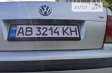 Седан Volkswagen Bora 2003 в Вінниці