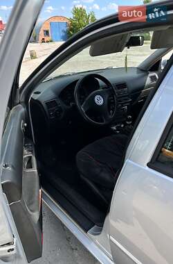 Седан Volkswagen Bora 2002 в Борисполе