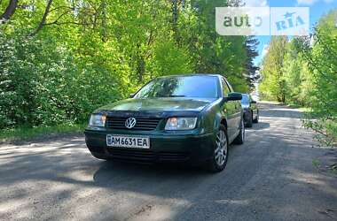 Седан Volkswagen Bora 1999 в Житомире