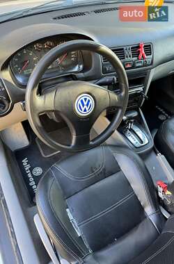 Седан Volkswagen Bora 2002 в 