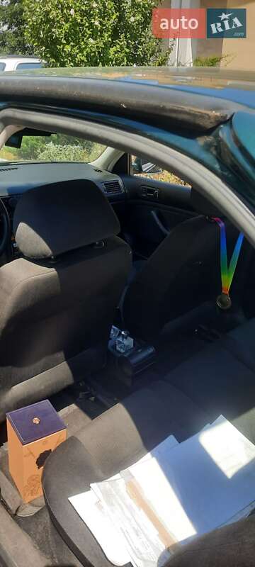 Седан Volkswagen Bora 2003 в Черноморске