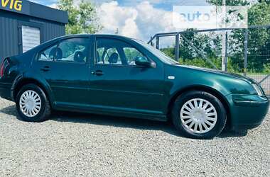 Седан Volkswagen Bora 2001 в Иршаве