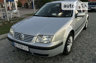 Седан Volkswagen Bora 2000 в Чорткове