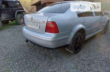 Седан Volkswagen Bora 2002 в Рахове