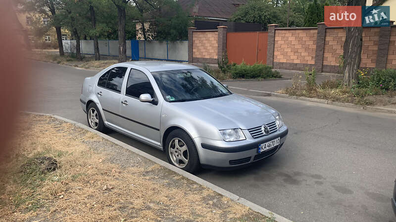 Volkswagen Bora 2003