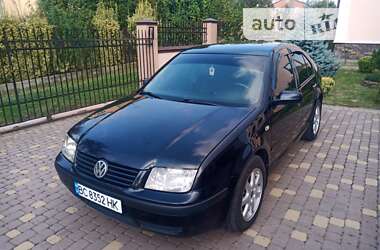 Седан Volkswagen Bora 2000 в Львове