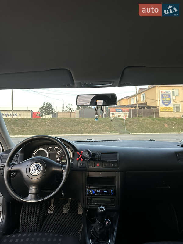 Седан Volkswagen Bora 2000 в Самборе