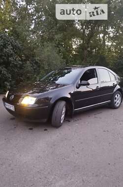 Седан Volkswagen Bora 2004 в Роздільній