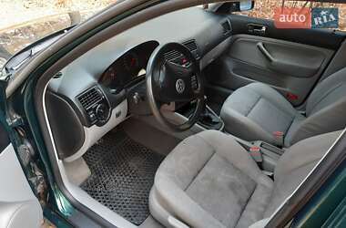 Седан Volkswagen Bora 2000 в 
