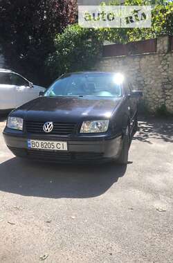 Седан Volkswagen Bora 2002 в Тернополе