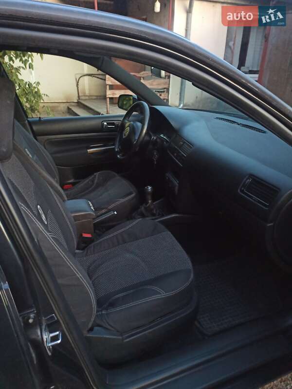 Седан Volkswagen Bora 2002 в Кривому Розі