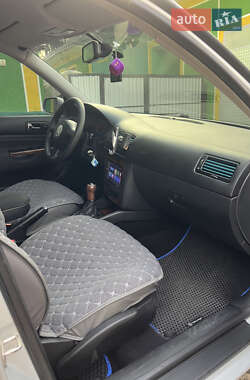 Седан Volkswagen Bora 2000 в 