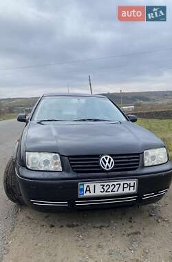 Седан Volkswagen Bora 2000 в Захарьевке