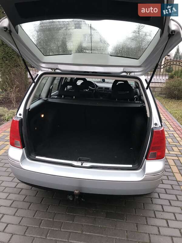 Універсал Volkswagen Bora 2000 в Рівному