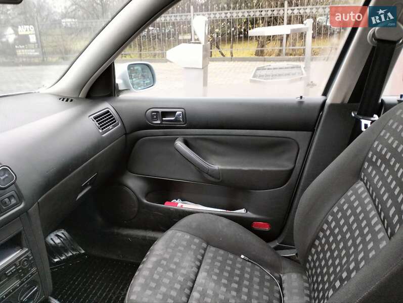 Универсал Volkswagen Bora 2001 в Львове