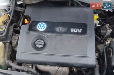 Седан Volkswagen Bora 2002 в 