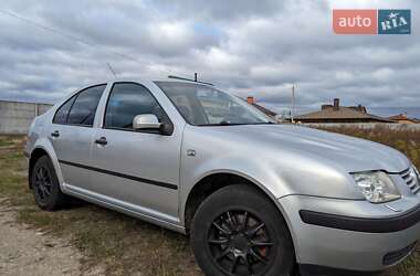 Седан Volkswagen Bora 2003 в Чернігові