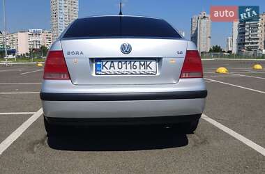 Седан Volkswagen Bora 2001 в Києві