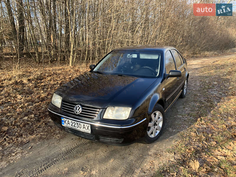 Седан Volkswagen Bora 2001 в Хоролі