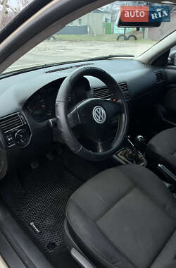 Седан Volkswagen Bora 2003 в 