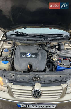 Седан Volkswagen Bora 2003 в 