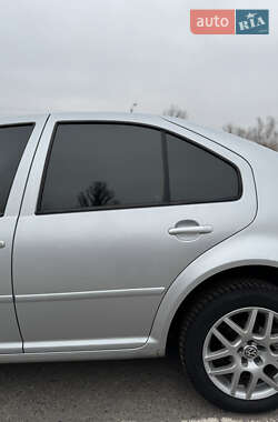 Седан Volkswagen Bora 2005 в 