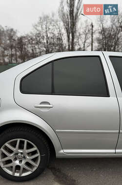 Седан Volkswagen Bora 2005 в 