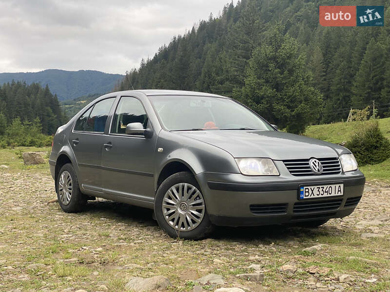 Седан Volkswagen Bora 2003 в 