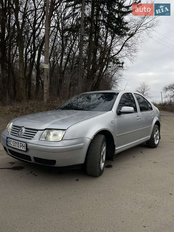 Седан Volkswagen Bora 2005 в Комарному фото 3 Седан Volkswagen Bora 2005 в Комарному