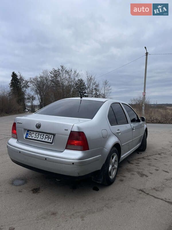 Седан Volkswagen Bora 2005 в Комарному фото 14 Седан Volkswagen Bora 2005 в Комарному