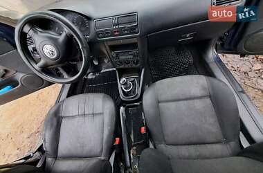 Седан Volkswagen Bora 2000 в 