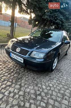 Седан Volkswagen Bora 1999 в Кропивницком