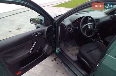 Седан Volkswagen Bora 2000 в 