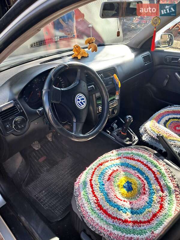 Седан Volkswagen Bora 2003 в Рівному