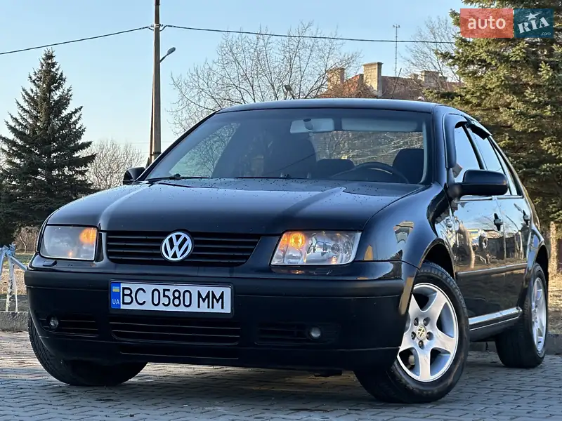 Седан Volkswagen Bora 2003 в 