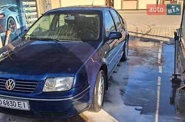 Седан Volkswagen Bora 2004 в 