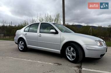 Седан Volkswagen Bora 2000 в 