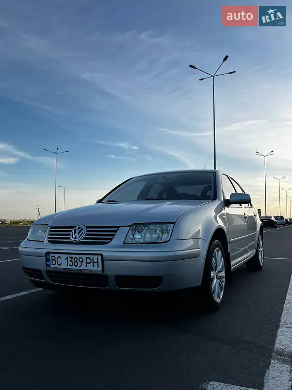Volkswagen Bora 2000