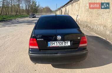 Седан Volkswagen Bora 1999 в 