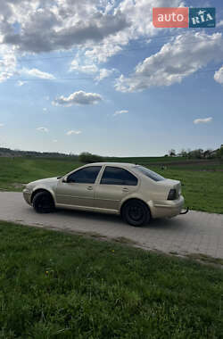 Седан Volkswagen Bora 2002 в 